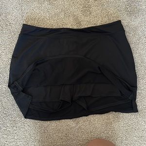 Black mini SKORT